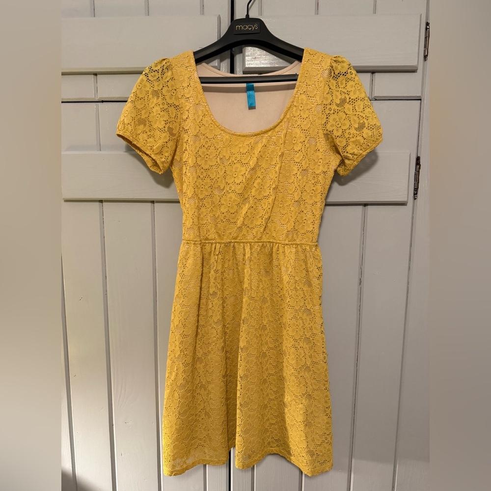 Francesca’s Collection Yellow Lace Dress